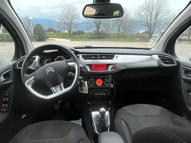 Citroën - C3 exclusif 1.6 blue HDI (1)